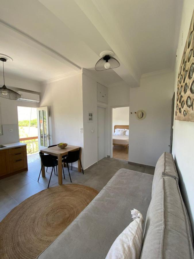 לאונידיון Thassa Beach Apartment No1 מראה חיצוני תמונה